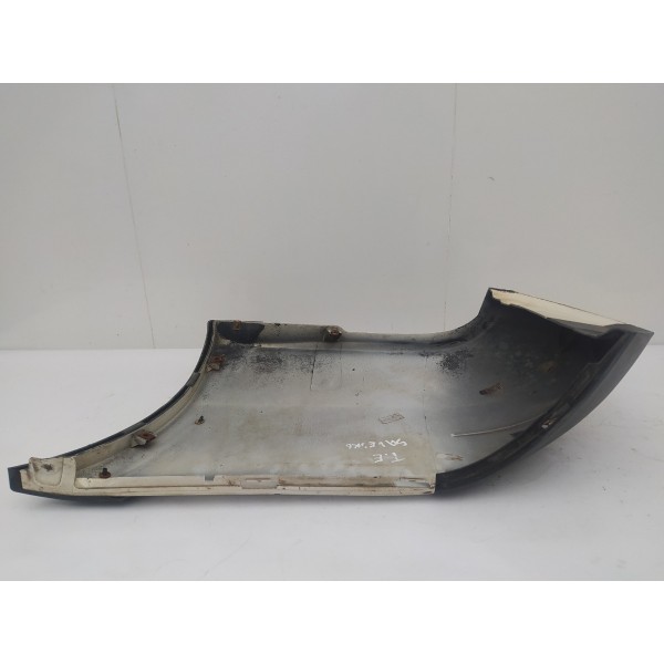 Polaina Esquerda Parachoque Traseiro Volkswagen Saveiro G5