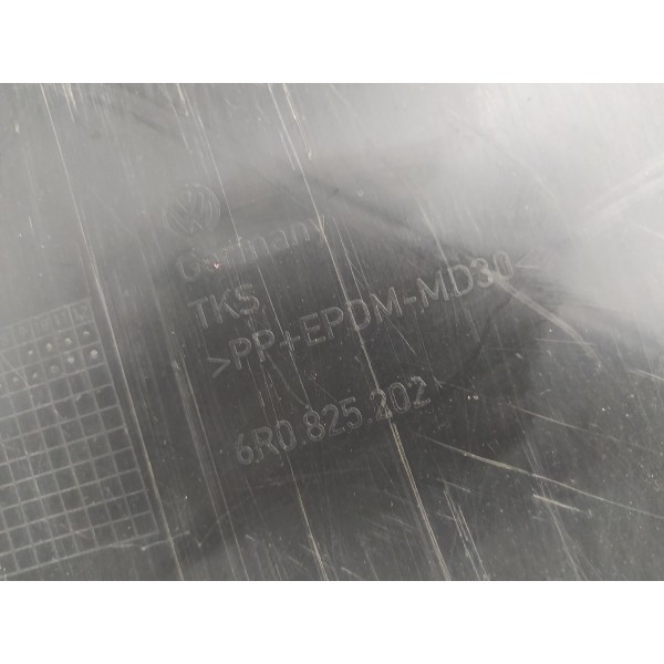 Capa Proteção Assoalho Direito Audi A1 2016 6r0825201