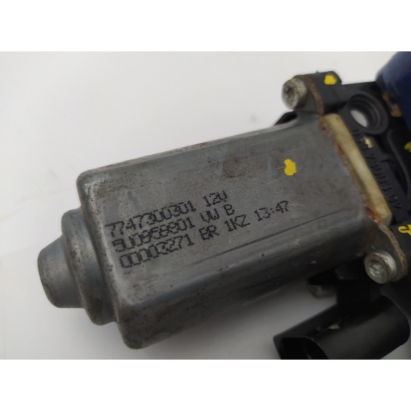 Máquina Vidro Dianteira Direita Volkswagen Saveiro G5 2012