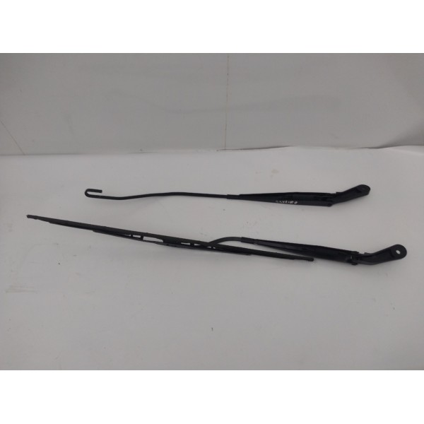 Par Braço Limpador Parabrisa Volkswagen Saveiro Gol G5
