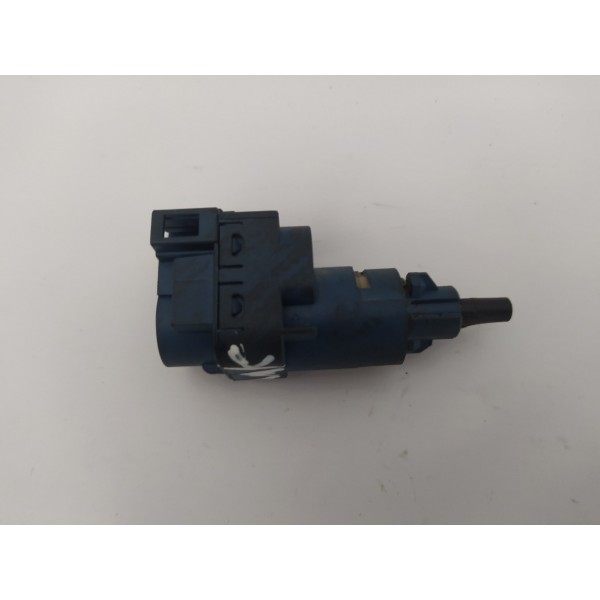 Interruptor Pedal Embreagem Vw Amarok 2013 6q0927189