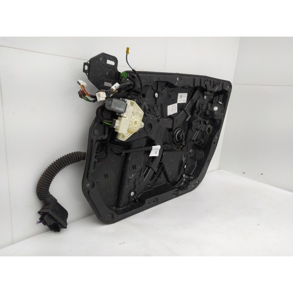 Máquina Vidro Dianteira Esquerda Mercedes Benz C180 2016