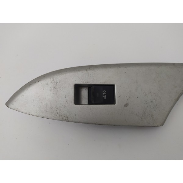 Botão Comando Vidro Traseiro Esquerdo Corolla 2011 2012