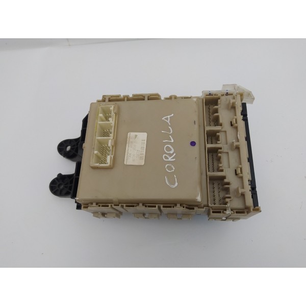 Caixa Fusível Toyota Corolla 1.8 2012 2013 8273012v30