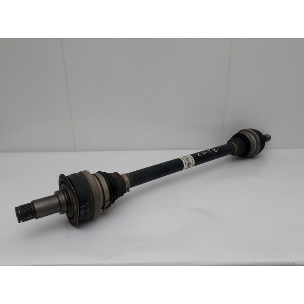 Semi Eixo Traseiro Esquerdo C180 1.6 Turbo 2016 A2053506118