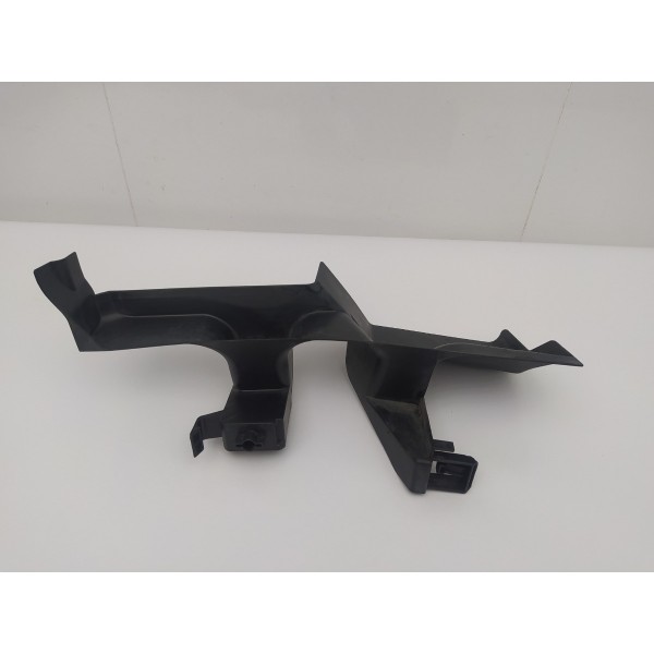 Defletor Radiador Esquerdo Ford Focus 2016 F1eb8311f