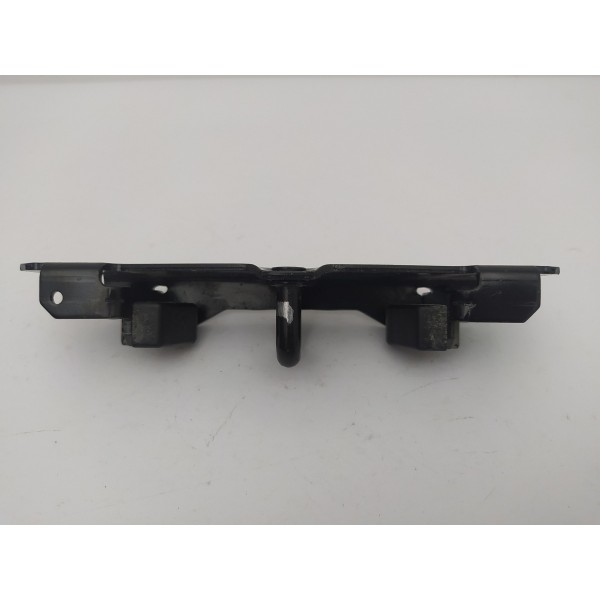 Batente Tampa Traseira Ford Focus 2016