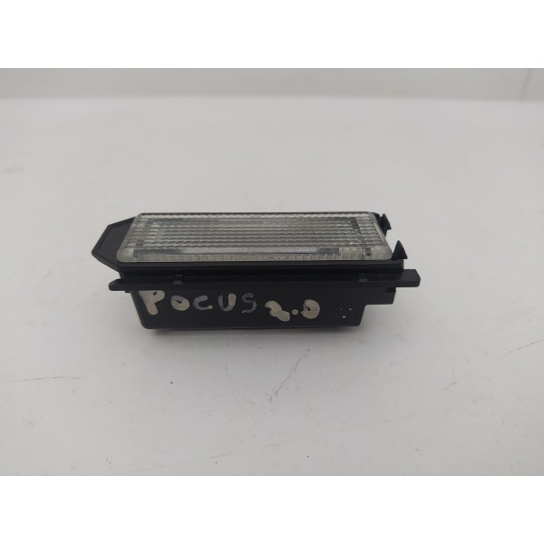 Luz Cortesia Porta Malas Ford Focus 2016
