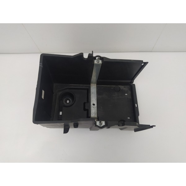 Caixa Suporte Bateria Ford Focus 2016