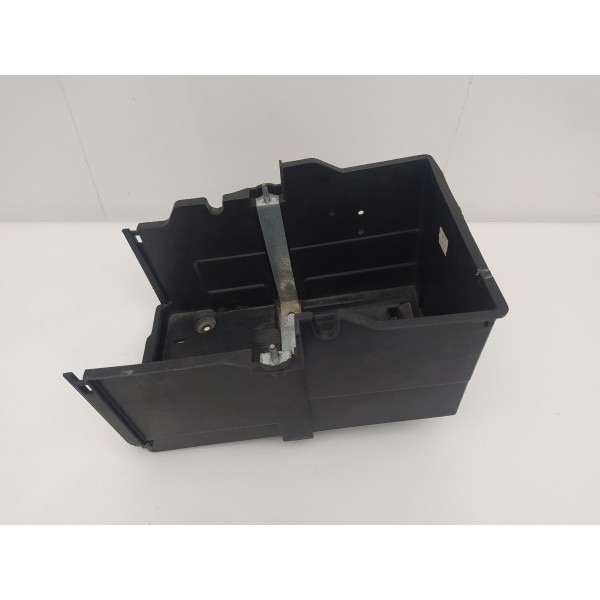 Caixa Suporte Bateria Ford Focus 2016