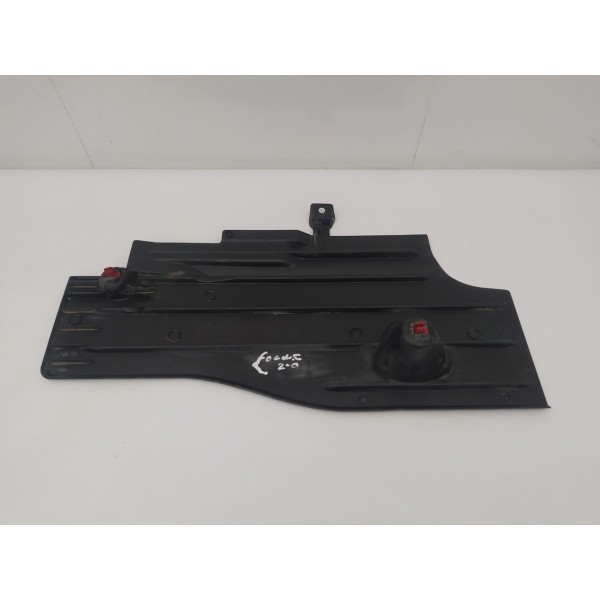 Protetor Inferior Direito Escape Ford Focus 2016
