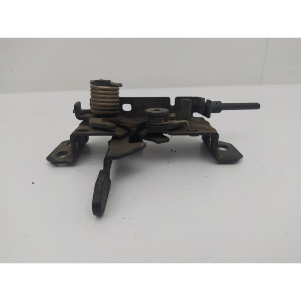 Fechadura Capô Dianteira Mercedes Gla 2015