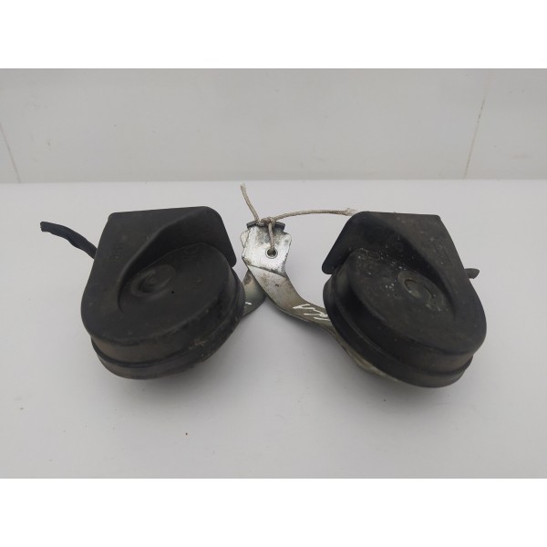 Par De Buzina Mercedes Gla 2015