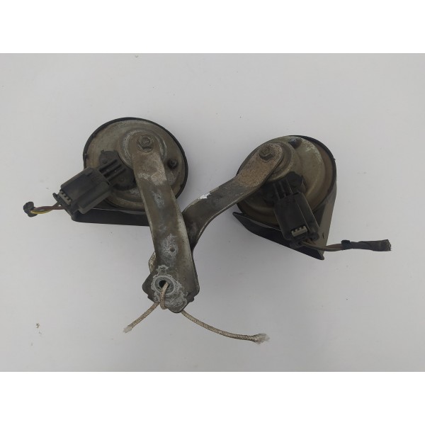 Par De Buzina Mercedes Gla 2015