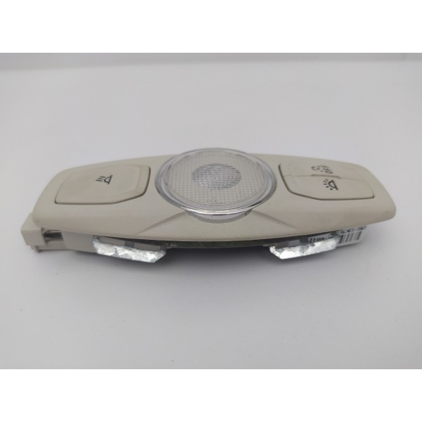 Luz Cortesia Ford Focus Titanium 2016