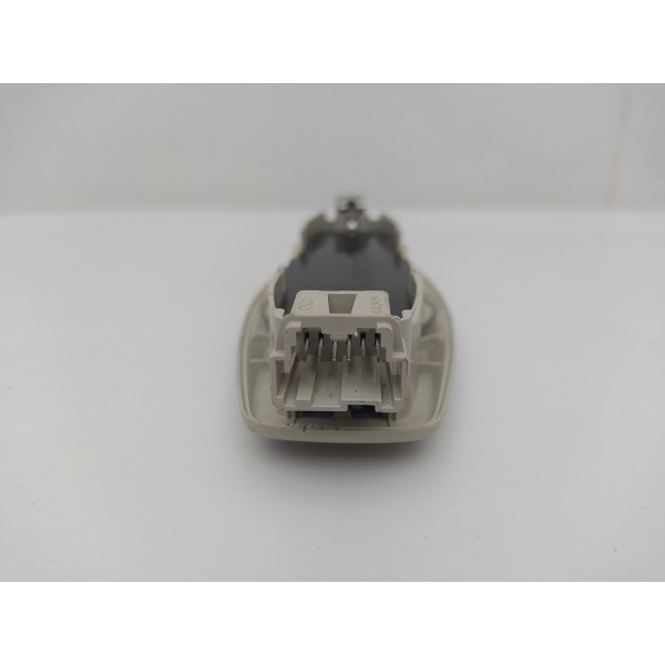 Luz Cortesia Ford Focus Titanium 2016