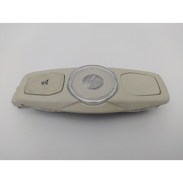 Luz Cortesia Ford Focus Titanium 2016