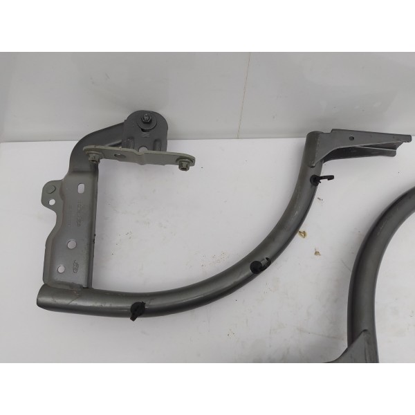 Par Braço Dobradiça Tampa Traseira Ford Focus Sedan 2016