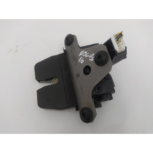 Fechadura Tampa Traseira Ford Focus Sedan 2016 8m51r442a66ec