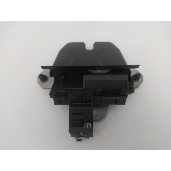 Fechadura Tampa Traseira Ford Focus Sedan 2016 8m51r442a66ec