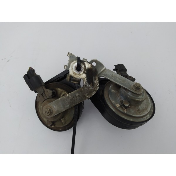 Par Buzina Caracol Ford Focus 2016