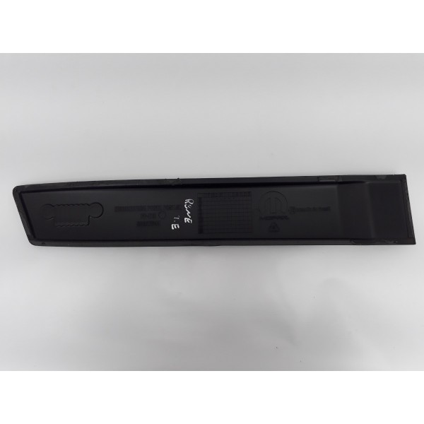 Moldura Porta Traseira Esquerda Jeep Renegade 2018