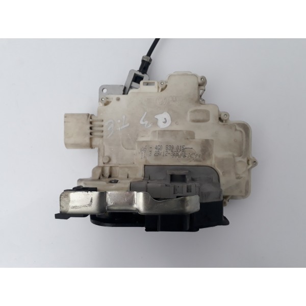 Fechadura Porta Traseira Esquerda Audi Q3 2016 2017